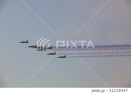 ひこうき雲 ヒコウキ雲 飛行機雲 31219347