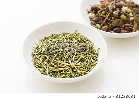 茶葉 31223031