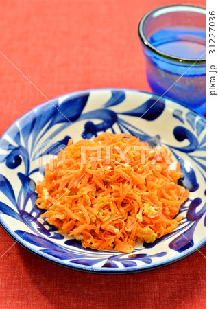 沖縄料理、ニンジンしりしり（人参しりしり、にんじんしりしり） 31227036