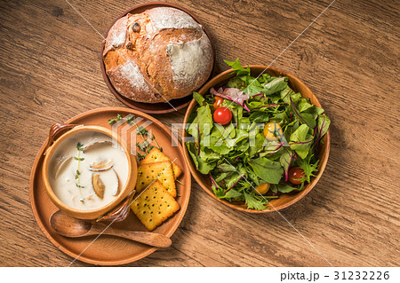 クラムチャウダー　ボストン風　 clam chowder 31232226