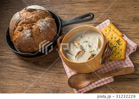 クラムチャウダー　ボストン風　 clam chowder 31232229