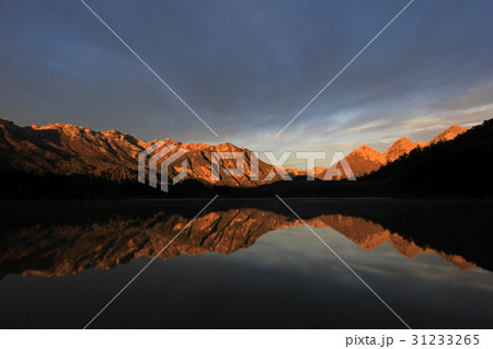 Sunrise at Lake Totoral in autumn, Argentina 31233265