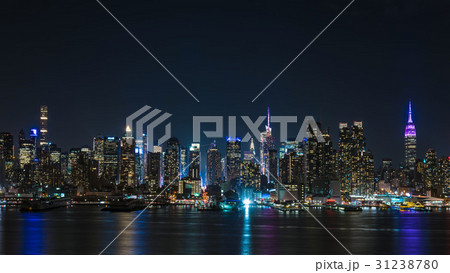 ニューヨーク・マンハッタンのパノラマ　夜景 31238780