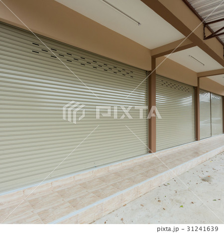 roller shutter door in warehouse building roller shutter door in warehouse building 31241639