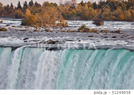 Beautiful image with amazing powerful Niagara 31249058