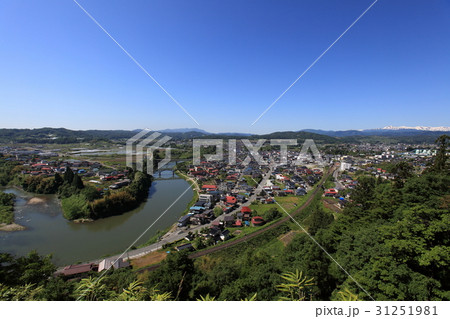 楯山公園 眺望 最上川と大江町街並 楯山公園 眺望 最上川と大江町街並 31251981