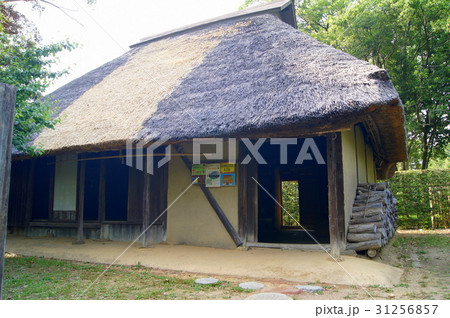 古民家(旧高山家住宅):蜆塚遺跡内移築 古民家(旧高山家住宅):蜆塚遺跡内移築 31256857