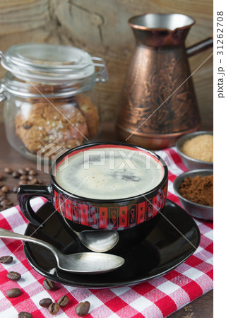 Cup of coffee and oatmeal cookies 31262708