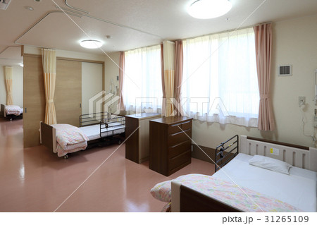 介護施設 多床室 4人部屋 31265109