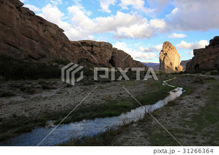 Buitrera Canyon, a climbing paradise in the Chubut 31266364