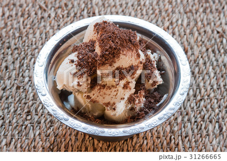 sweet dessert with the grated chocolate sweet dessert with the grated chocolate 31266665