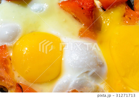 Scrambled eggs with roasted tomatoes. Scrambled eggs with roasted tomatoes. 31271713