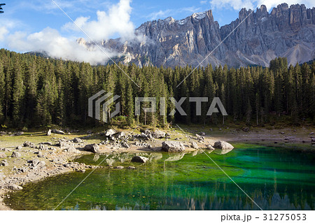 Lago di Carezza 31275053