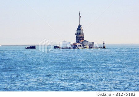 ボスフォラス海峡に浮かぶ乙女の塔 31275182