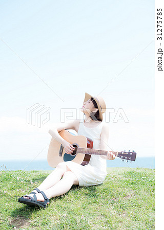 ギター 女性 ギター 女性 31275785