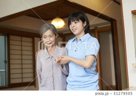 在宅介護 31279505