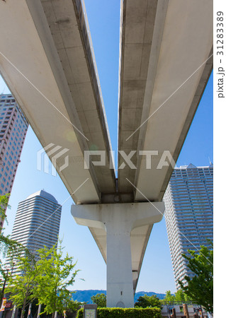 六甲ライナーと六甲アイランド 31283389