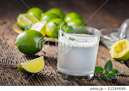 Fresh drink. Fresh drink. 31284686