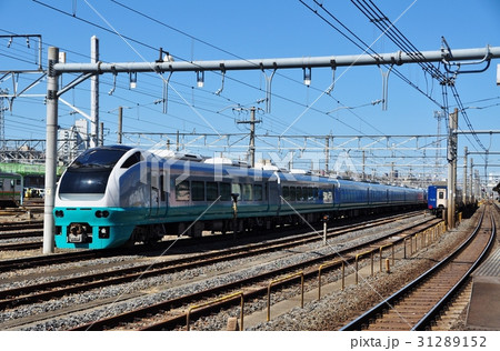 E653系グリーンレイク色 31289152