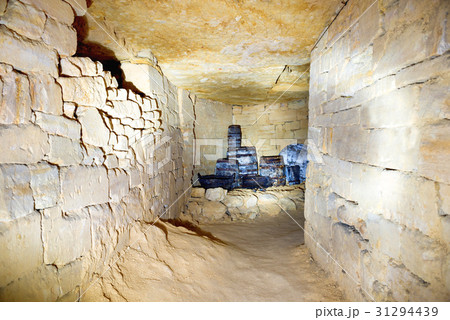 Tunnel in stone quarry mine 31294439