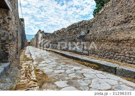 Street in Pompeii, Italy Street in Pompeii, Italy 31296335