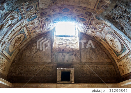 The interior of the baths in Pompeii, Italy The interior of the baths in Pompeii, Italy 31296342
