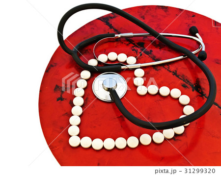 Stethoscope And Pills 31299320