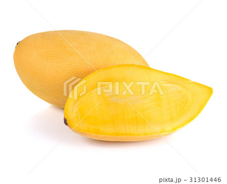Yellow mango isolated on a white background 31301446
