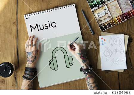 Music Headphones Icon Symbol Sound Music Headphones Icon Symbol Sound 31304968