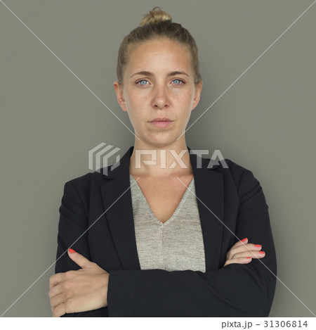 Woman Serious Studio Portarit Concept Woman Serious Studio Portarit Concept 31306814