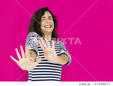 Woman Scared Nasty Face Expression Woman Scared Nasty Face Expression 31306877