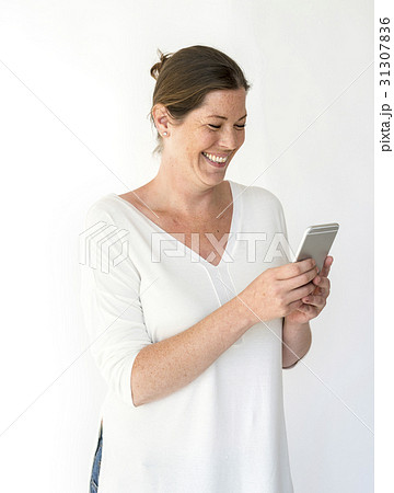 Adult Caucasian Woman Using Mobile Adult Caucasian Woman Using Mobile 31307836