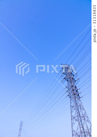 青空 送電線 青空 送電線 31316835