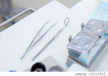 歯科医院　治療　イメージ 31317352