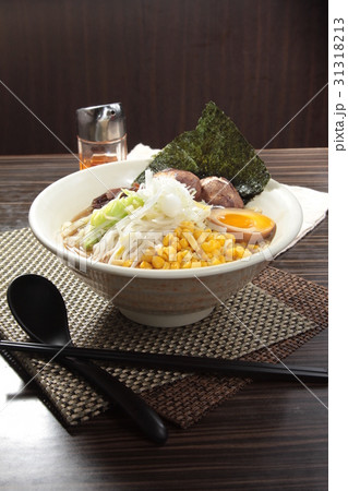 ramen ramen 31318213