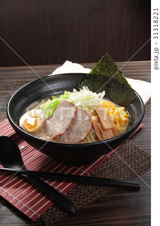 ramen ramen 31318221