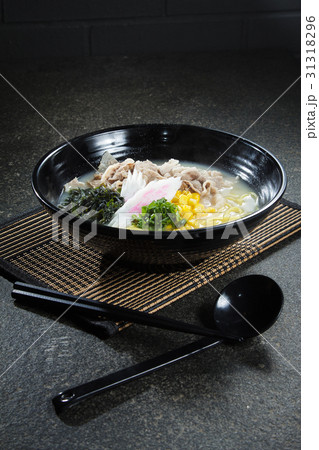 ramen 31318296