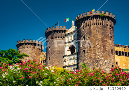 The medieval castle of Maschio Angioino The medieval castle of Maschio Angioino 31320940