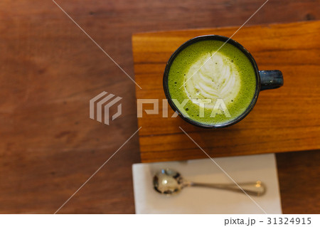 hot matcha green tea latte 31324915