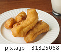 Chinese traditional snacks deep fried dough stick 31325068