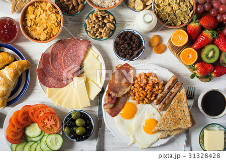 Top view of the healthy breakfast, eggs, bacon 31328428