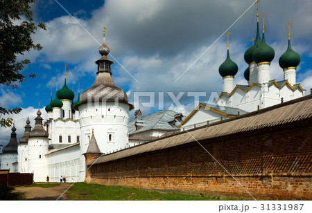 around rostov kremlin 31331987