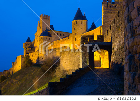 Medieval castle of Carcassonne in evening 31332152