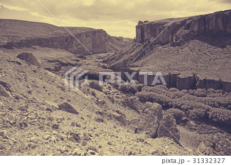 Canyon of river Rio Pinturas Canyon of river Rio Pinturas 31332327