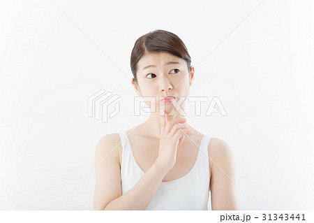 若い女性(ビューティーイメージ) 31343441