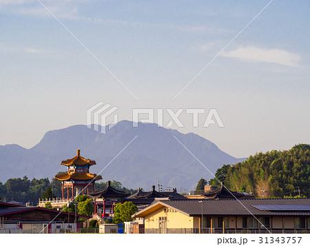 孔子公園と八方ヶ岳情景 孔子公園と八方ヶ岳情景 31343757