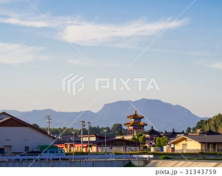 孔子公園と八方ヶ岳情景 孔子公園と八方ヶ岳情景 31343759