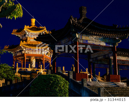 夜の孔子公園 31344015