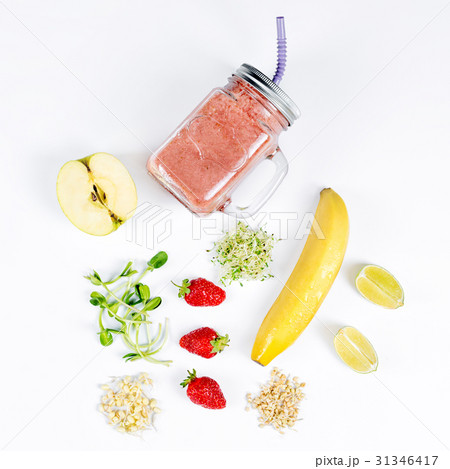 Detox cleanse drink, fruits and berries smoothie 31346417