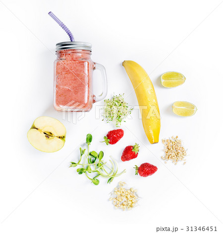 Detox cleanse drink, fruits and berries smoothie 31346451